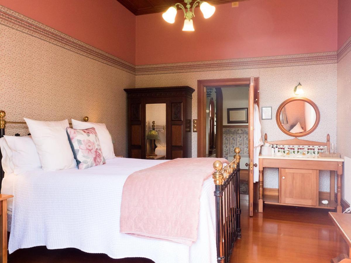 Ounuwhao B&B Guest Lodge Russell Esterno foto