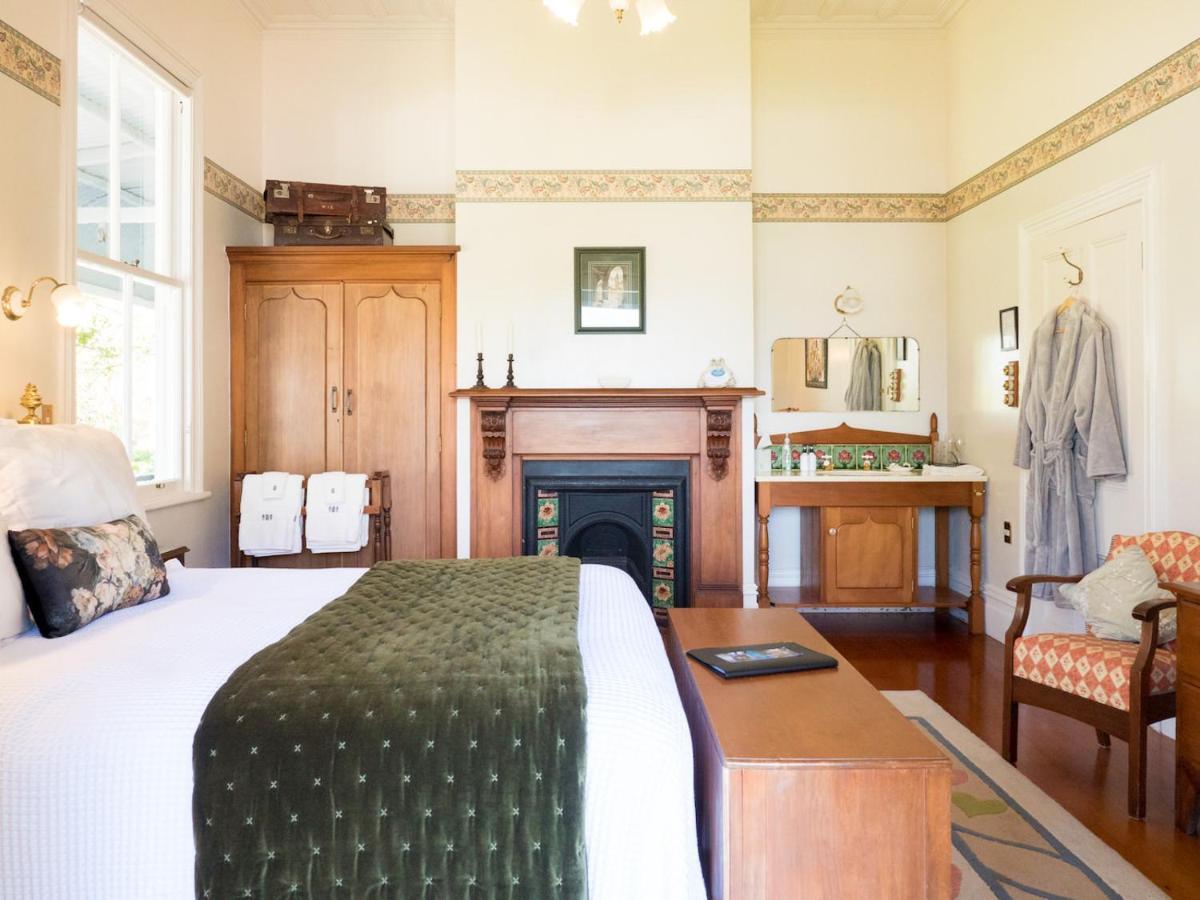 Ounuwhao B&B Guest Lodge Russell Esterno foto