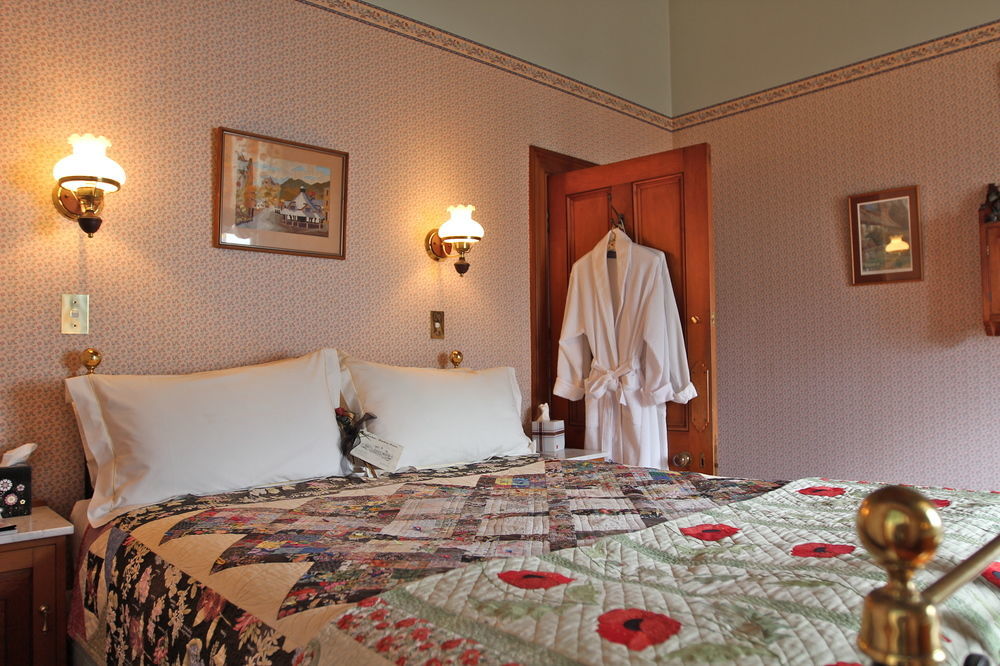 Ounuwhao B&B Guest Lodge Russell Esterno foto