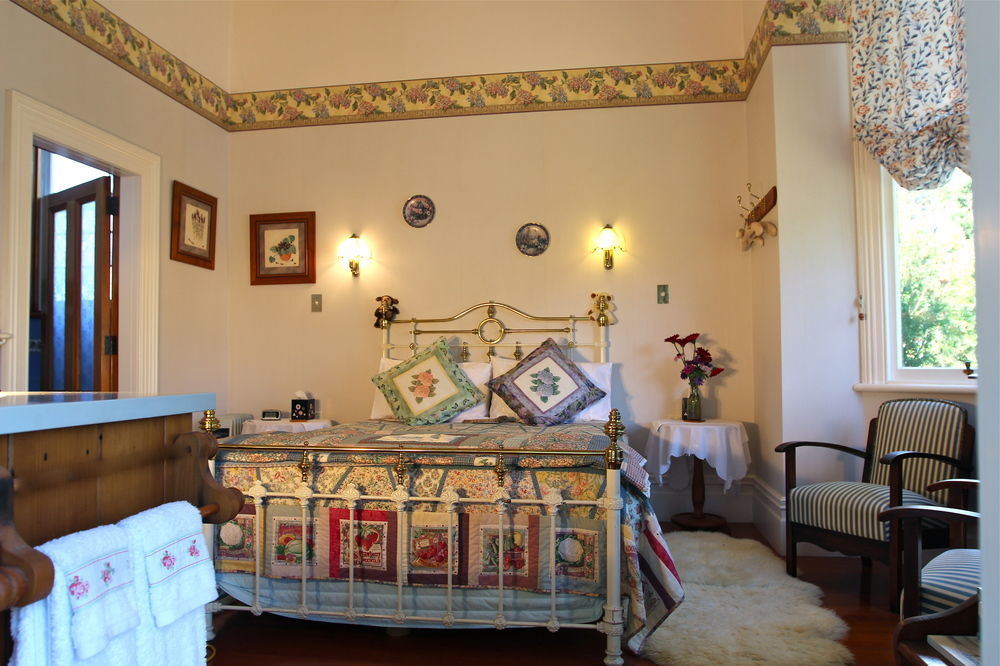 Ounuwhao B&B Guest Lodge Russell Esterno foto